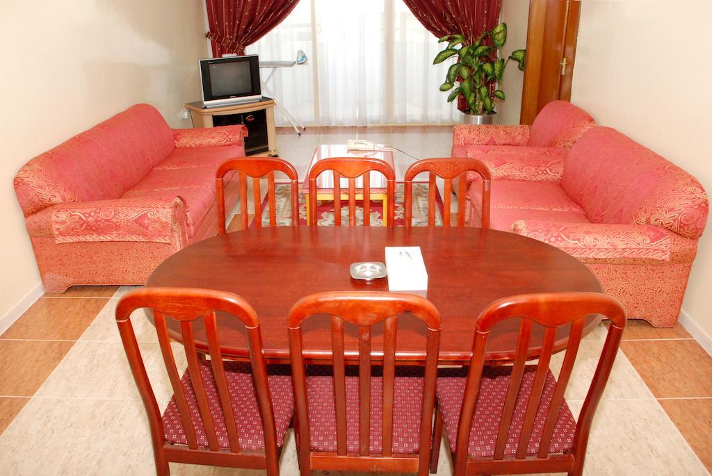Lavender Hotel Apartments Дубай Стая снимка