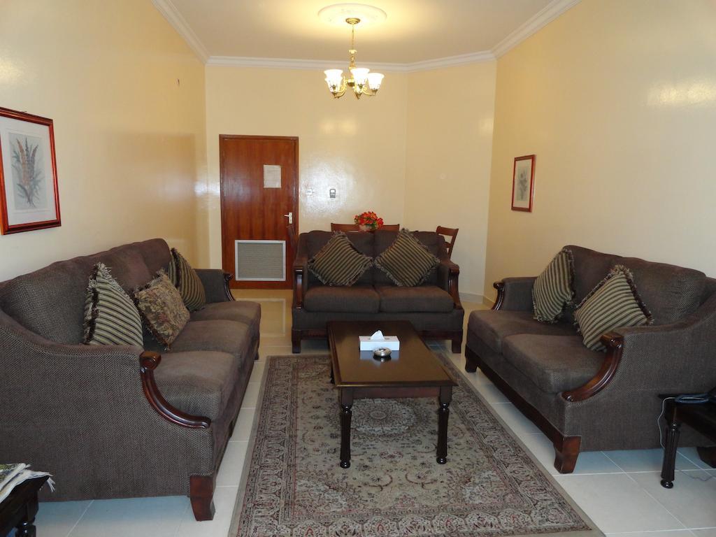 Lavender Hotel Apartments Дубай Екстериор снимка
