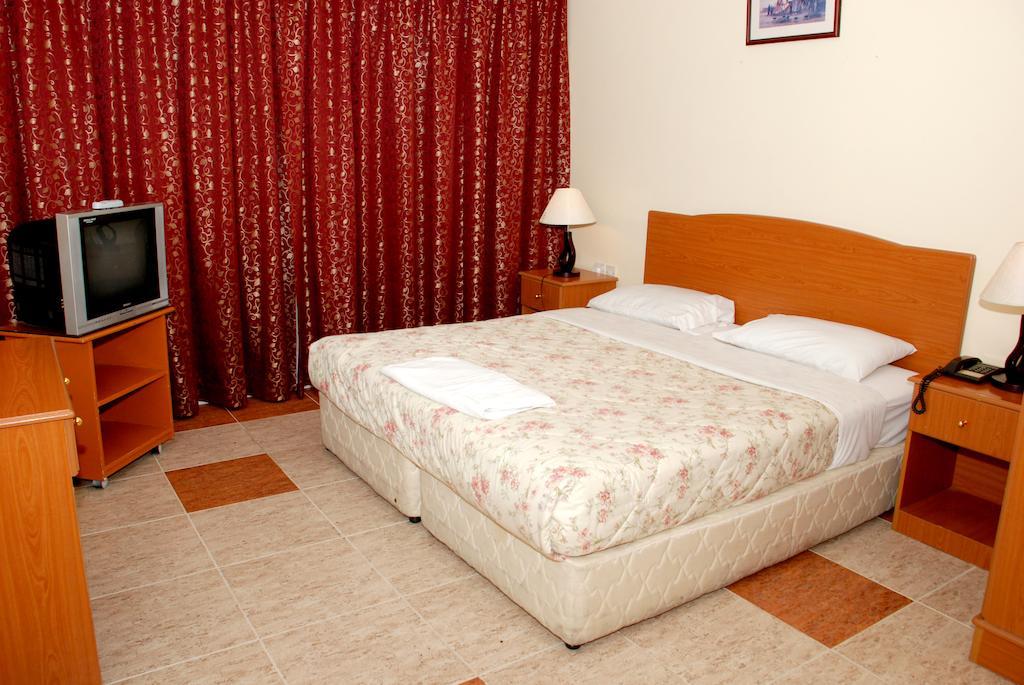 Lavender Hotel Apartments Дубай Стая снимка